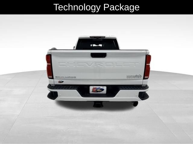 Certified 2025 Chevrolet Silverado 2500 High Country w/ Technology Package AWD/4WD image 5