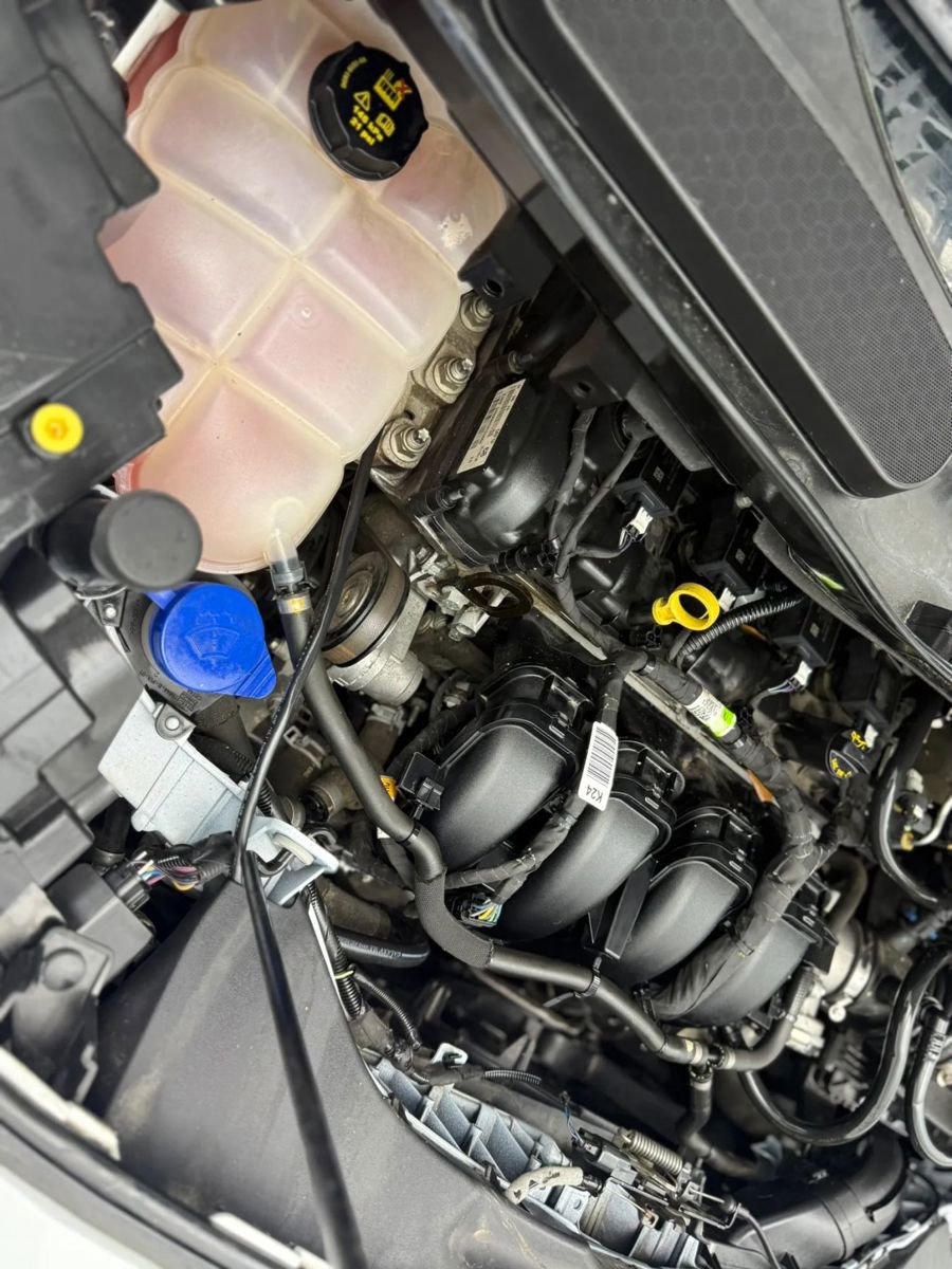Used 2022 Ford Transit Connect XL FWD image 19