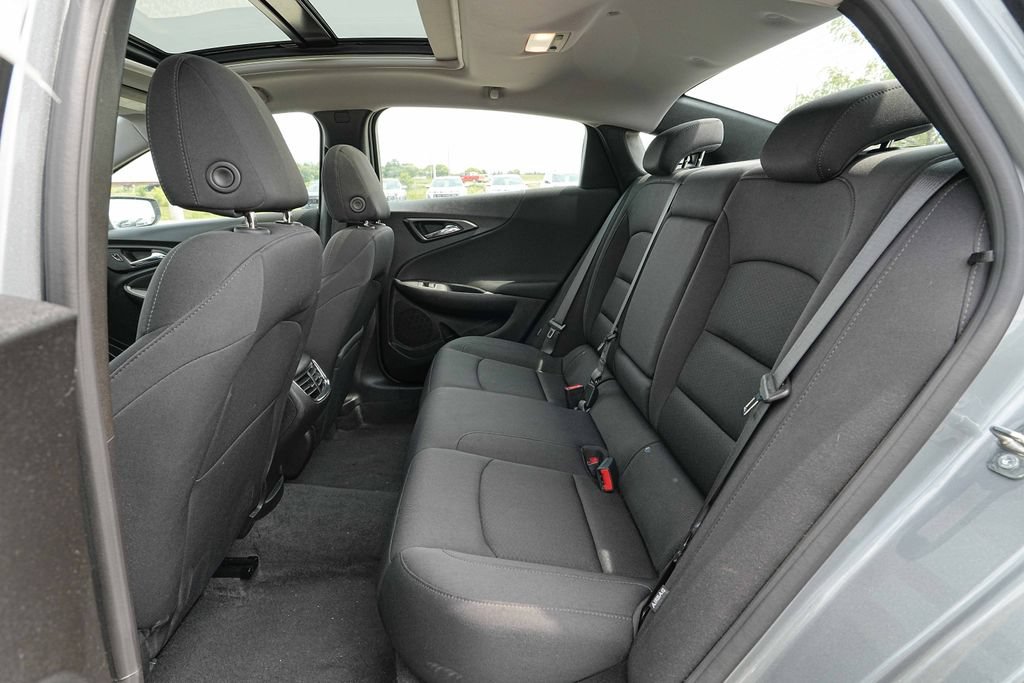 Used 2024 Chevrolet Malibu LT FWD image 19