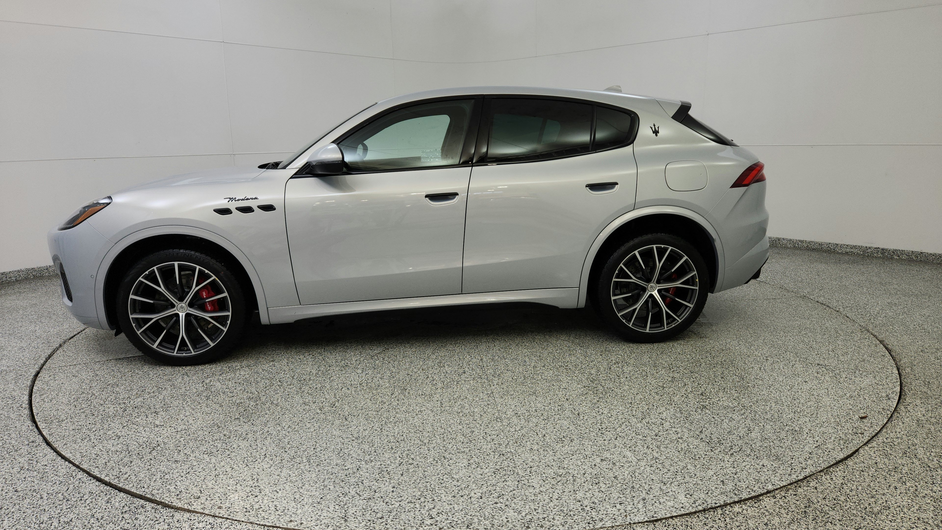 New 2026 Maserati Grecale Modena AWD/4WD image 4
