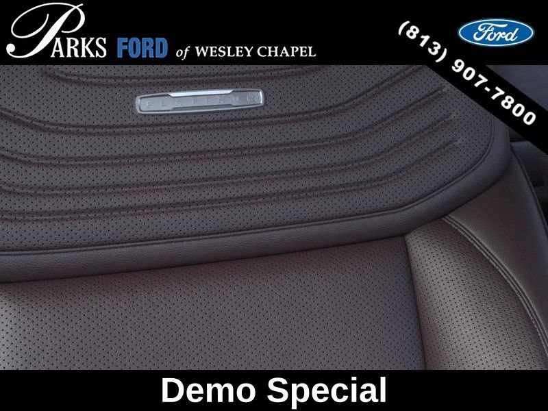 New 2026 Ford Expedition Max Platinum w/ Platinum Ultimate Package AWD/4WD image 16