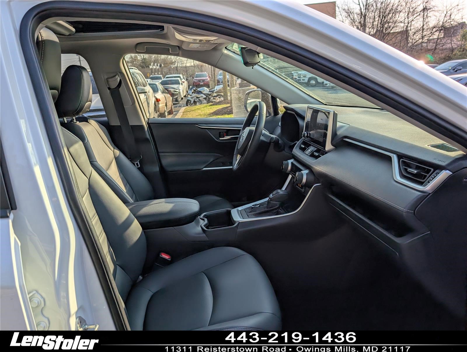Used 2023 Toyota RAV4 XLE Premium AWD/4WD image 11