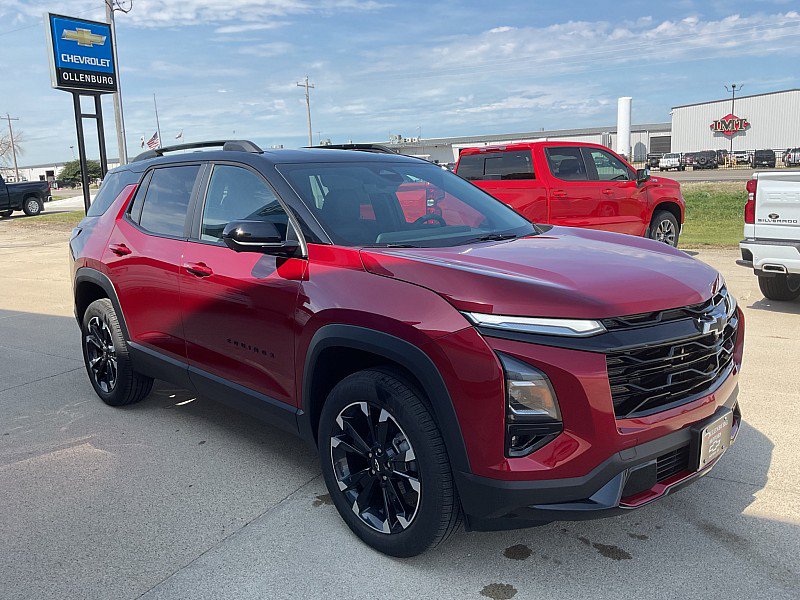 New 2027 Chevrolet Equinox RS w/ Safety and Technology Package AWD/4WD image 4