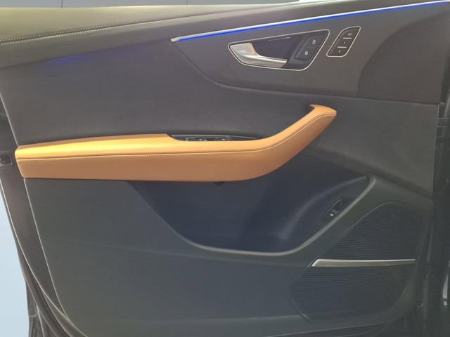 Used 2025 Audi RS Q8 performance image 12