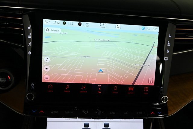 Used 2024 Jeep Grand Wagoneer L Series III image 8