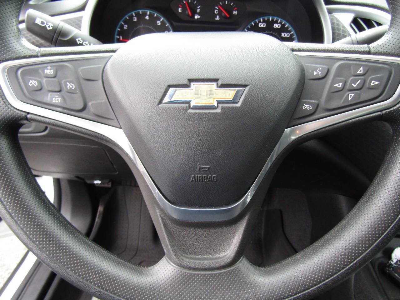 Used 2022 Chevrolet Malibu LS w/ LPO, Floor Liner Package FWD image 16