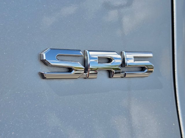 Used 2025 Toyota Tacoma SR5 AWD/4WD image 17