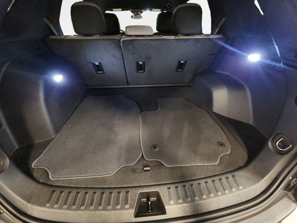 Certified 2025 GMC Terrain Elevation w/ Black Edition image 25