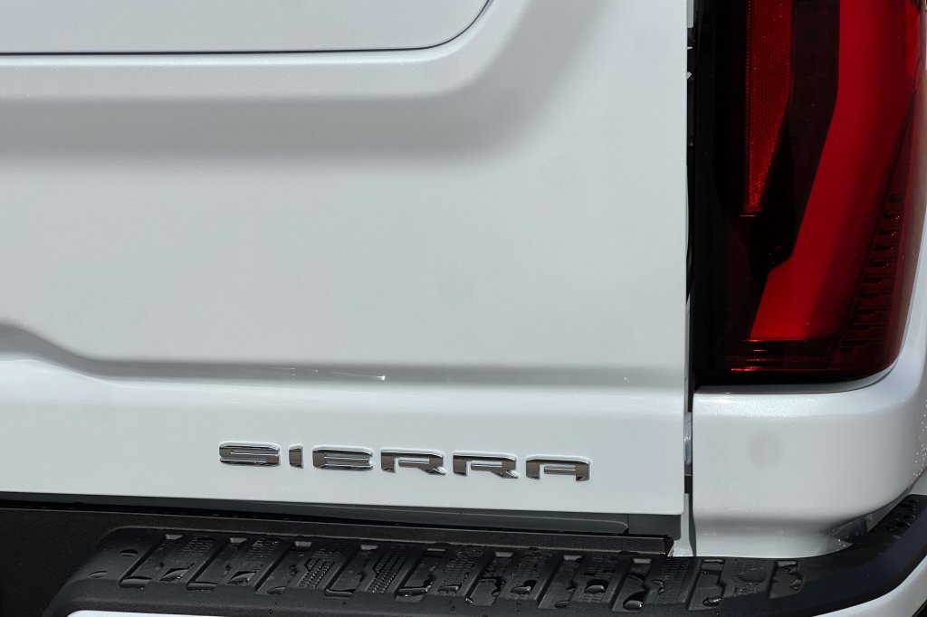New 2026 GMC Sierra 2500 Denali w/ Denali Reserve Package image 21