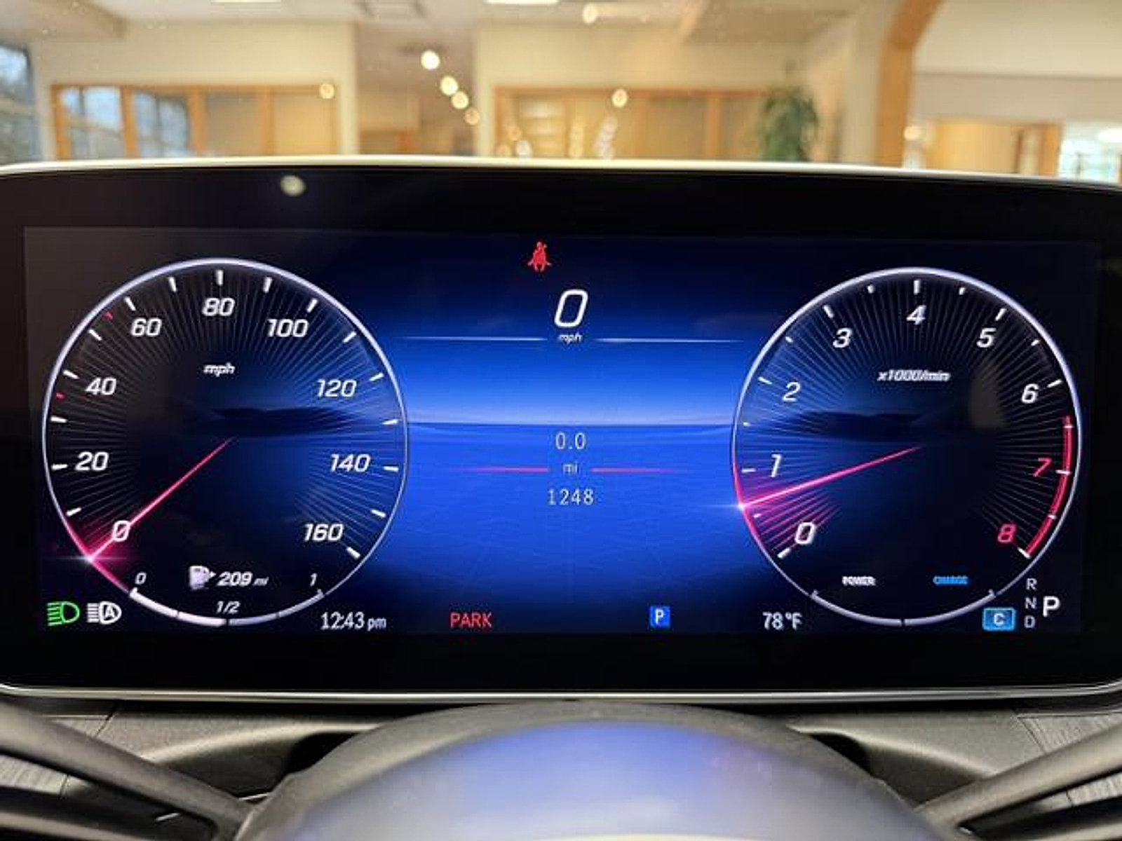 Used 2024 Mercedes-Benz C 300 Sedan image 13