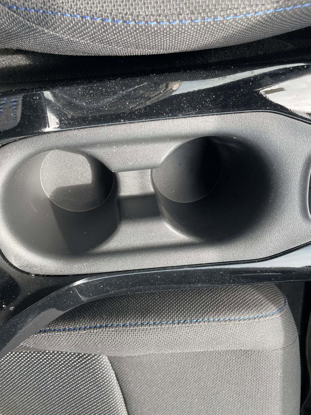 Used 2022 Toyota Corolla SE FWD image 30
