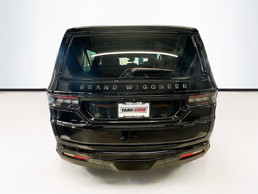 New 2025 Jeep Grand Wagoneer L Series II Obsidian w/ Quick Order Packagew 28T image 6
