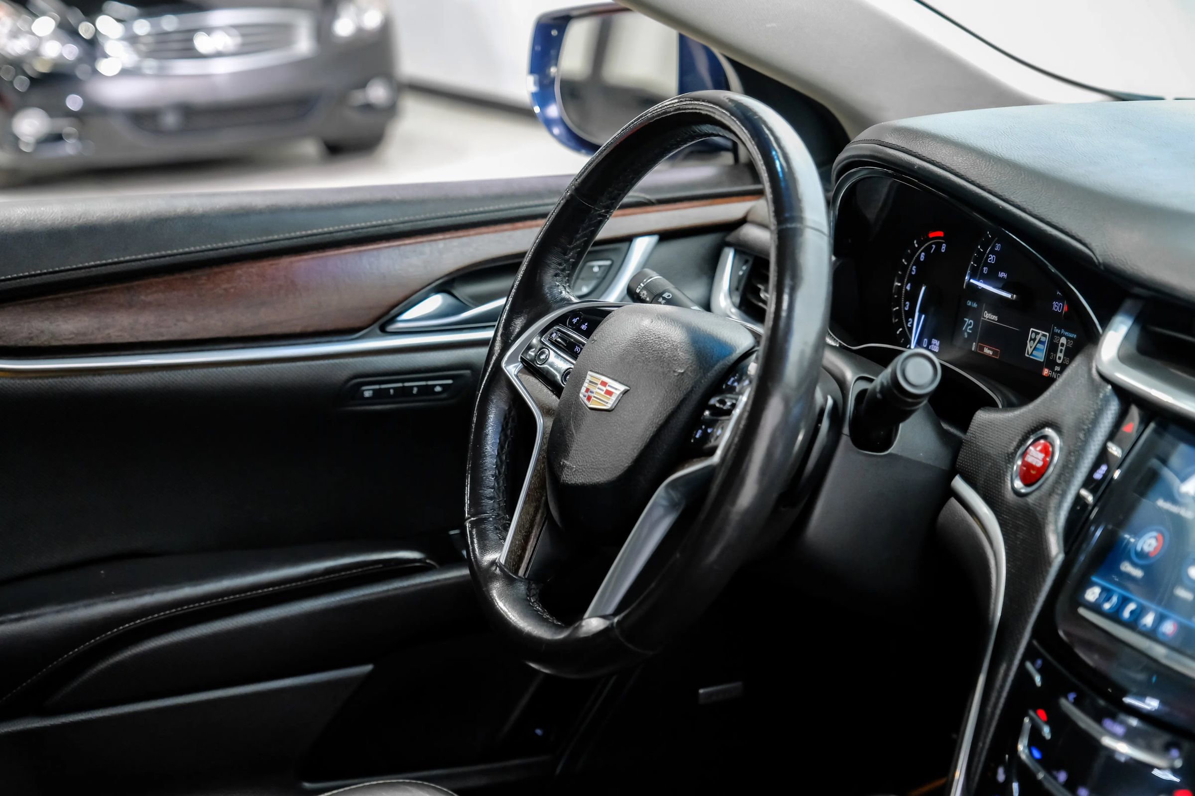 Used 2019 Cadillac XTS Luxury image 20