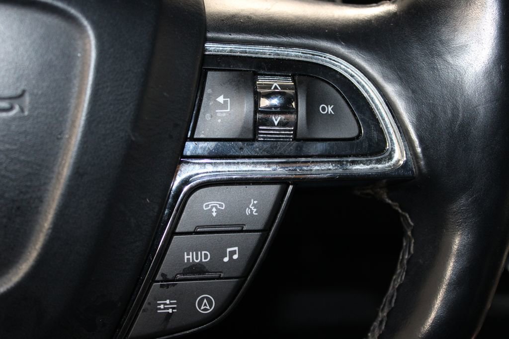 Used 2023 Lincoln Navigator Reserve image 27