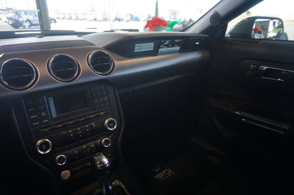 Used 2015 Ford Mustang GT image 16