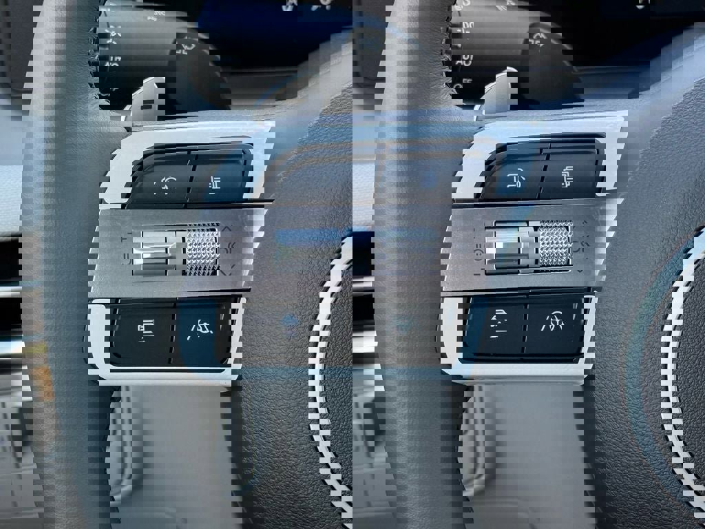 New 2026 Hyundai Tucson Limited image 18