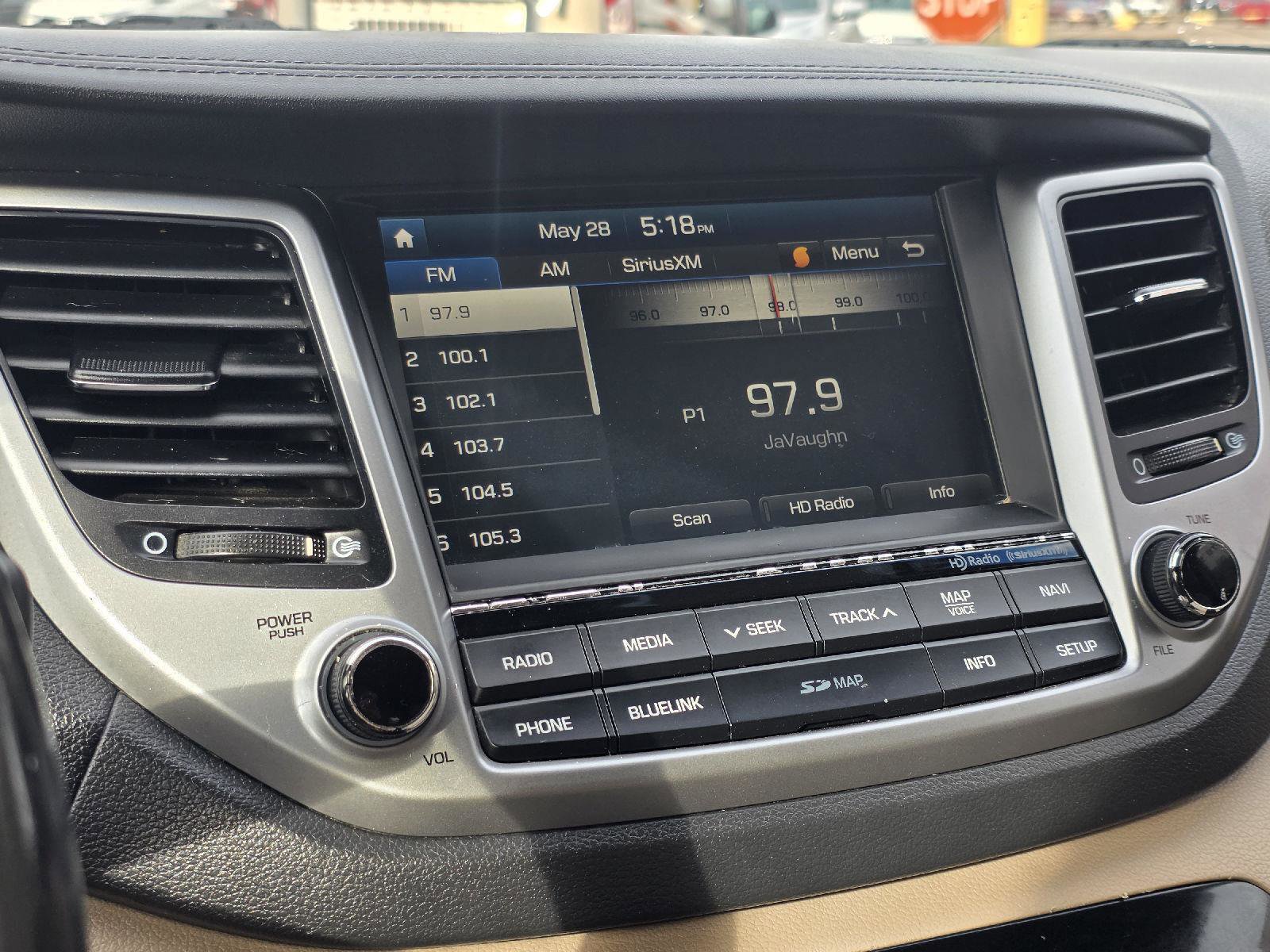 Used 2016 Hyundai Tucson Limited FWD image 19