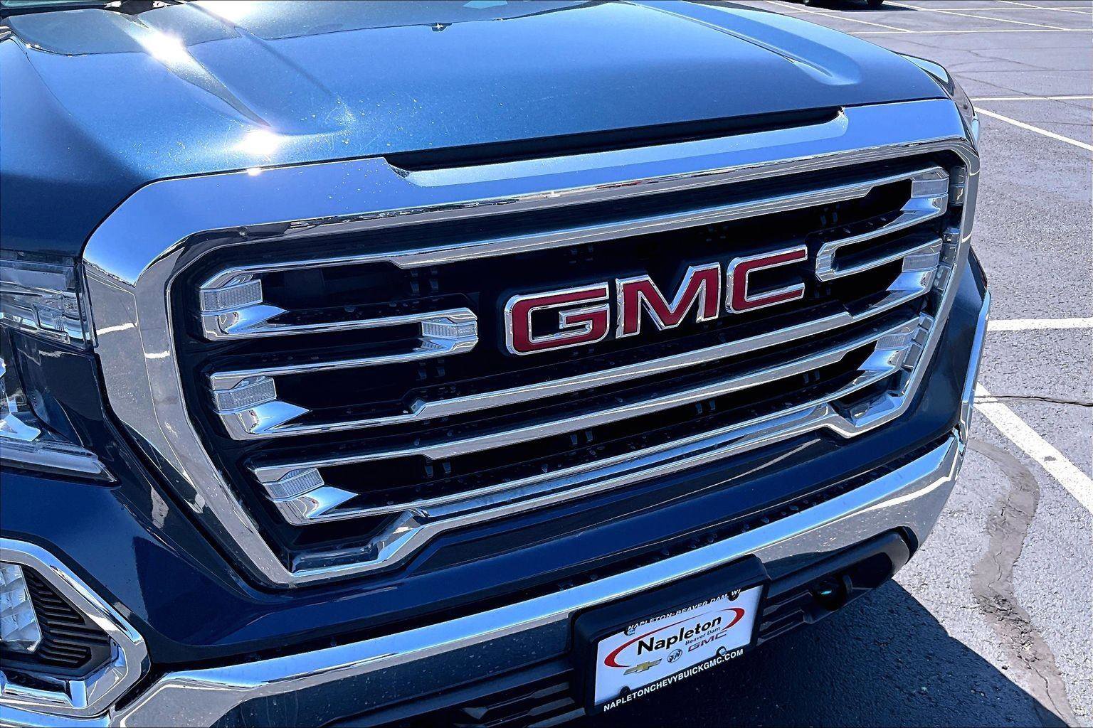 Used 2019 GMC Sierra 1500 SLT w/ SLT Premium Package AWD/4WD image 29