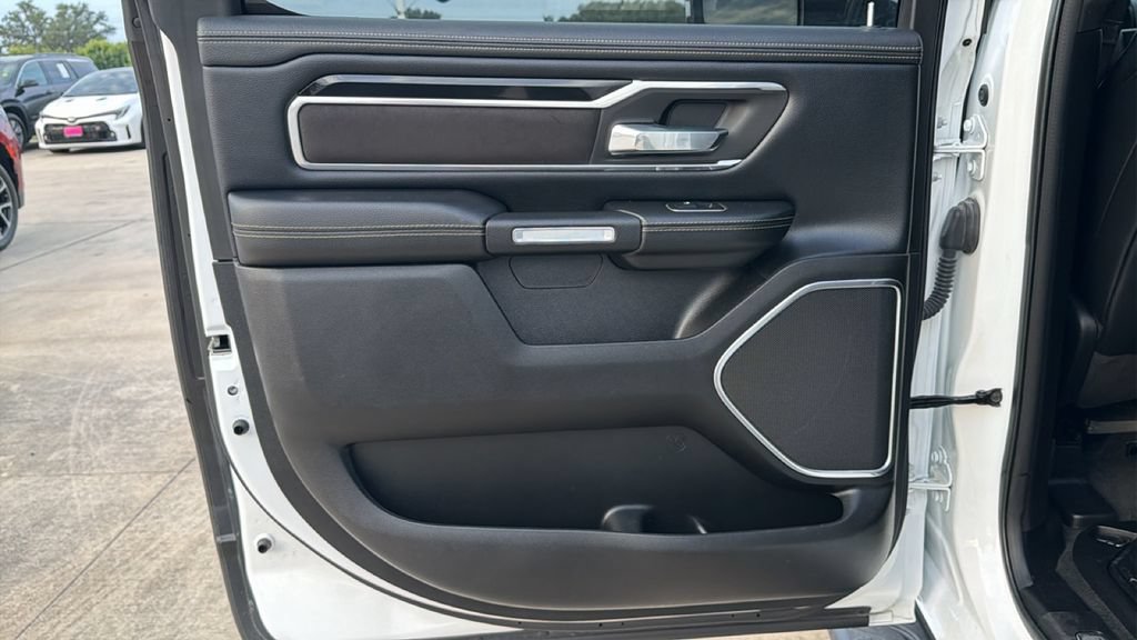 Used 2021 RAM 1500 Laramie AWD/4WD image 25