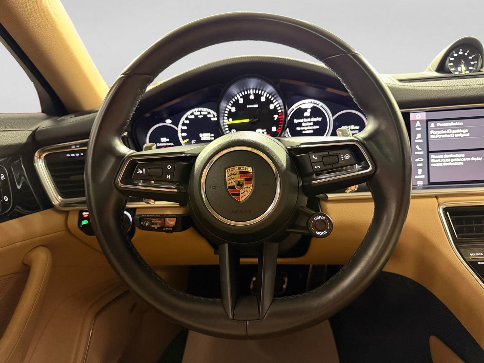 Used 2021 Porsche Panamera 4S w/ Premium Package AWD/4WD image 19