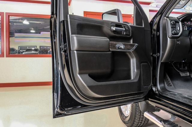 Used 2022 Chevrolet Silverado 2500 LTZ image 34