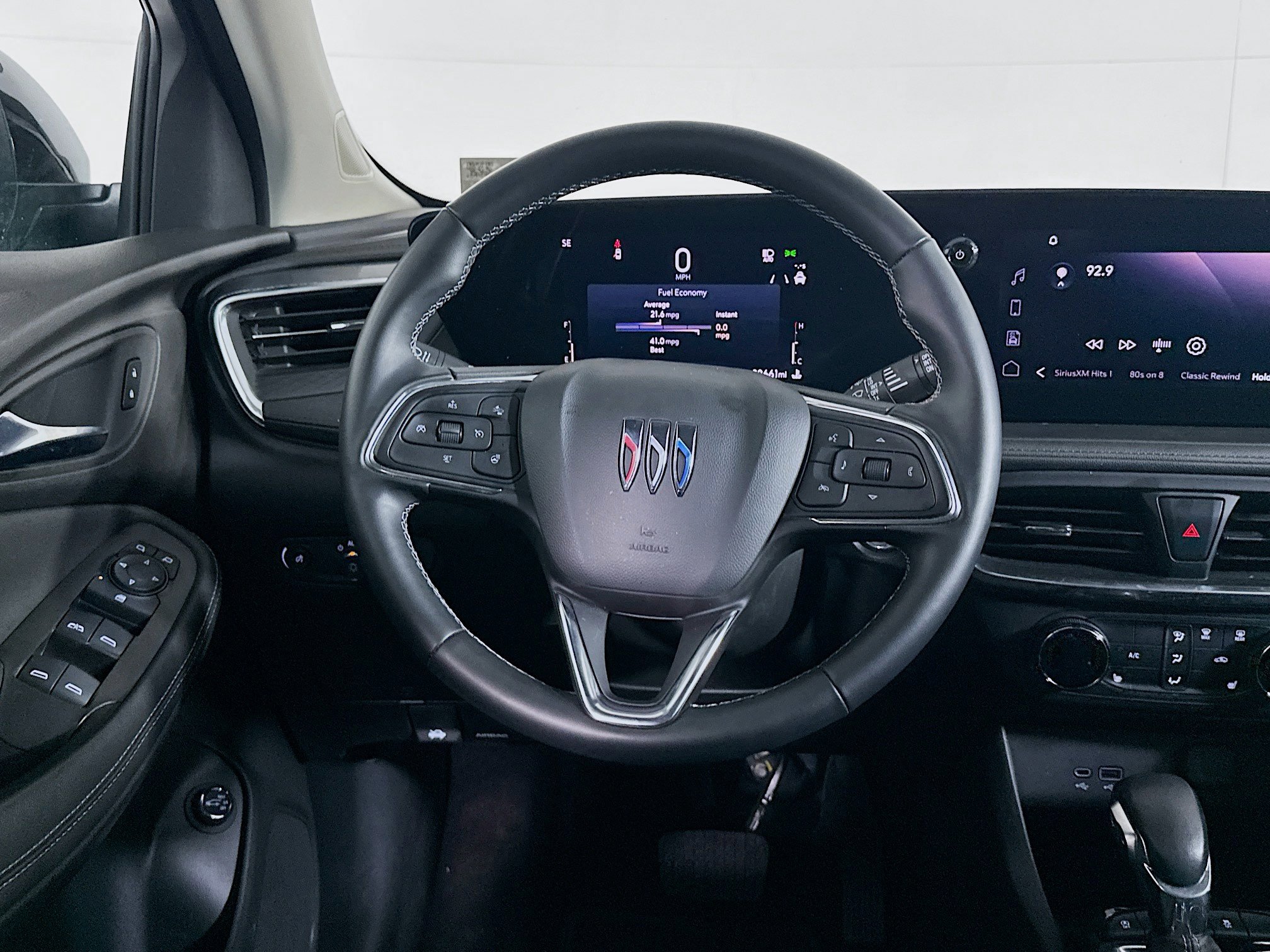 Used 2024 Buick Encore GX Preferred w/ Comfort Package image 18