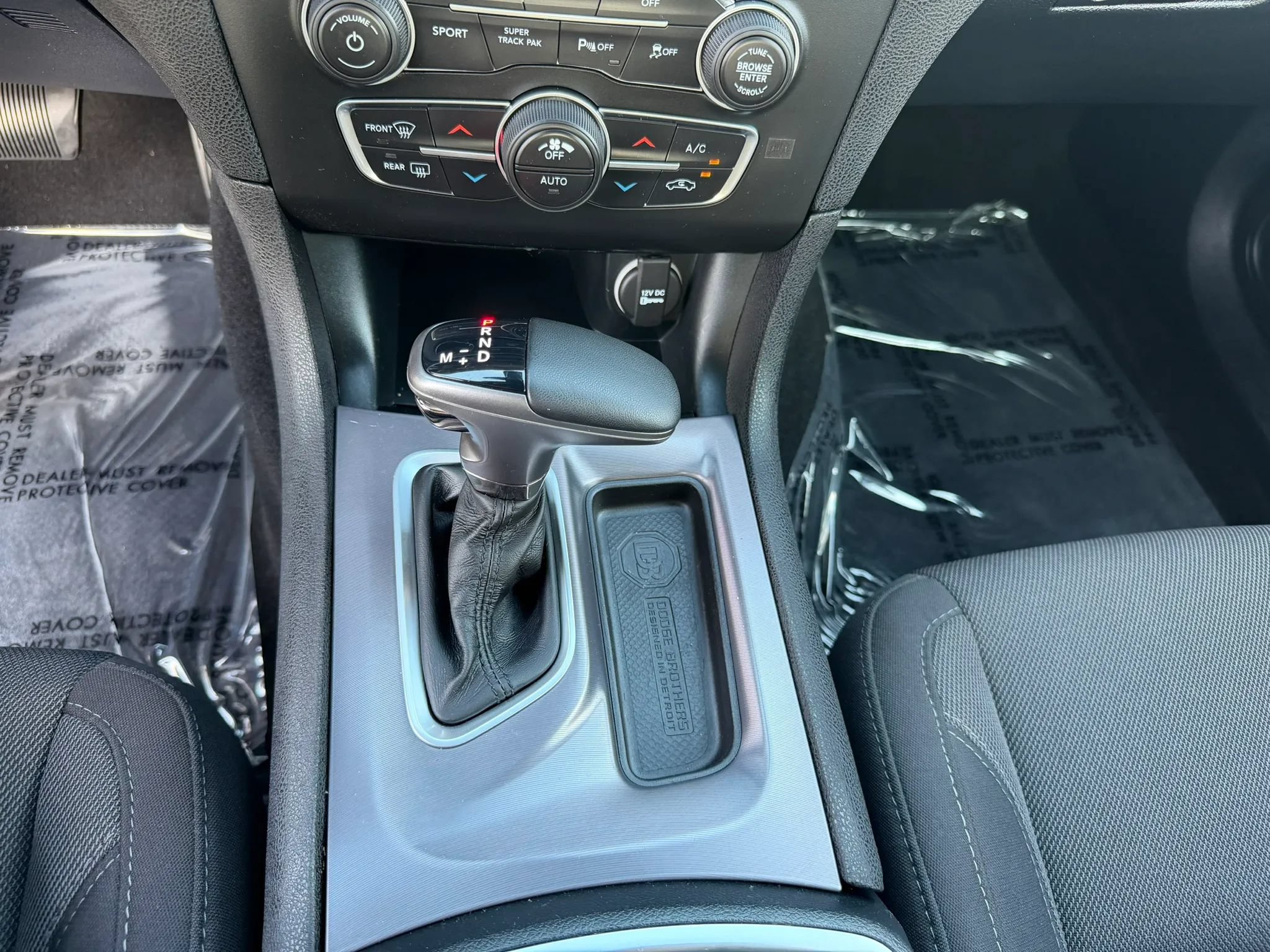 Used 2019 Dodge Charger SXT AWD/4WD image 31