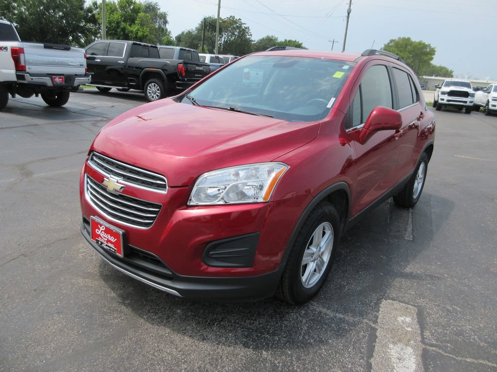 Used 2015 Chevrolet Trax LT w/ LT Sun and Sound Package AWD/4WD image 11