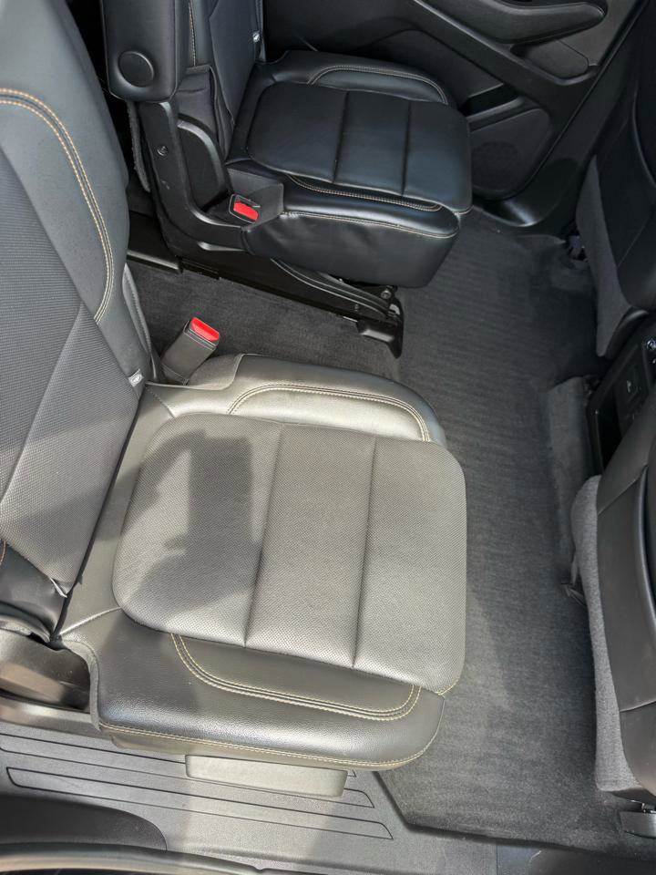 Used 2019 Chevrolet Traverse Premier w/ Redline Edition AWD/4WD image 54