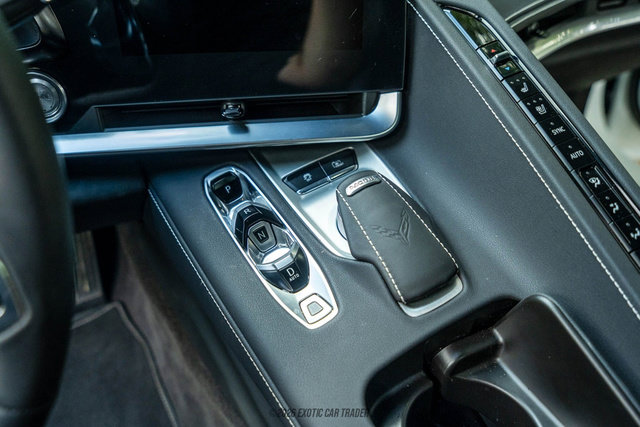 Used 2025 Chevrolet Corvette Stingray Preferred Cpe w/ Z51 Performance Package RWD image 41