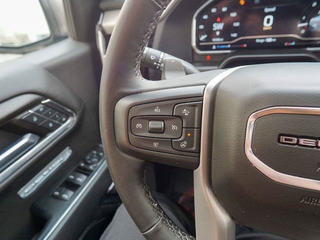 Used 2024 GMC Sierra 1500 Denali AWD/4WD image 24