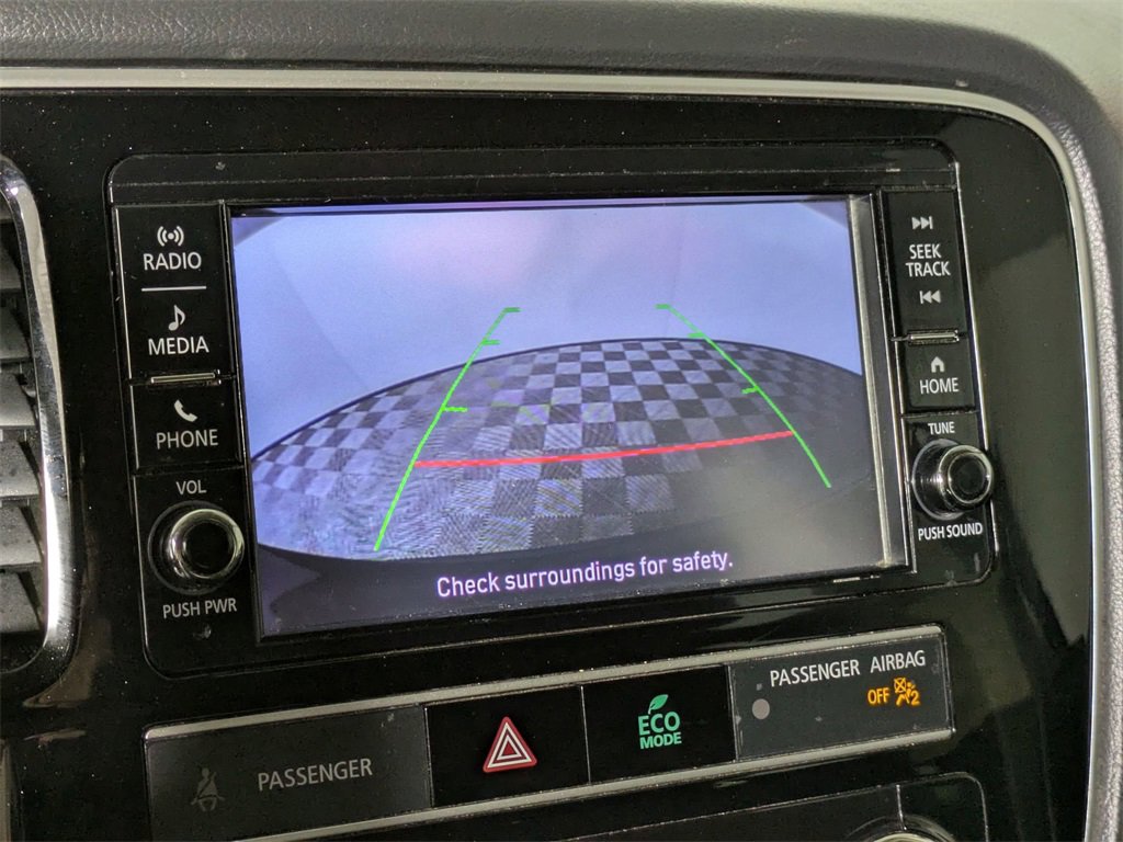 Used 2019 Mitsubishi Outlander ES image 22