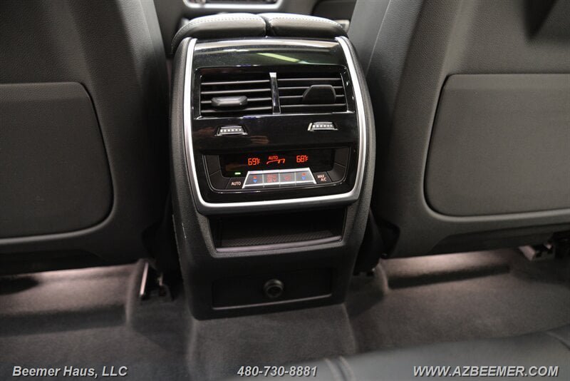 Used 2022 BMW X6 xDrive40i w/ M Sport Package AWD/4WD image 30