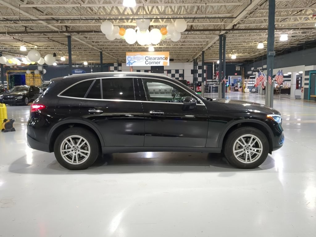 Used 2023 Mercedes-Benz GLC 300 4MATIC image 7