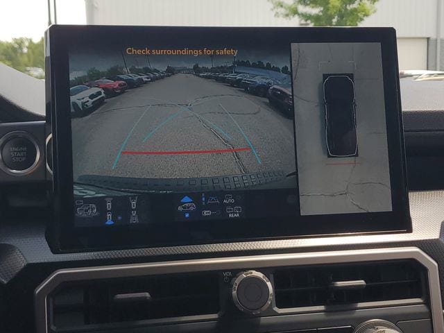 Used 2025 Toyota 4Runner Limited RWD image 35