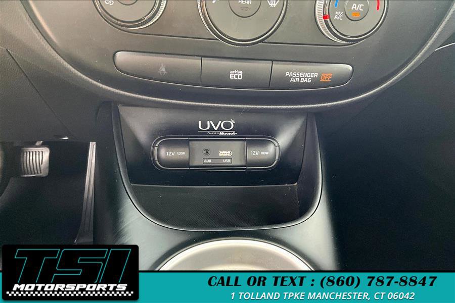 Used 2015 Kia Soul + image 31