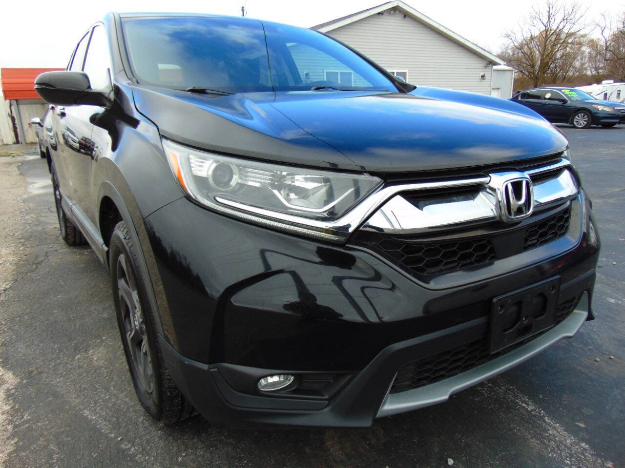 Used 2018 Honda CR-V EX image 2
