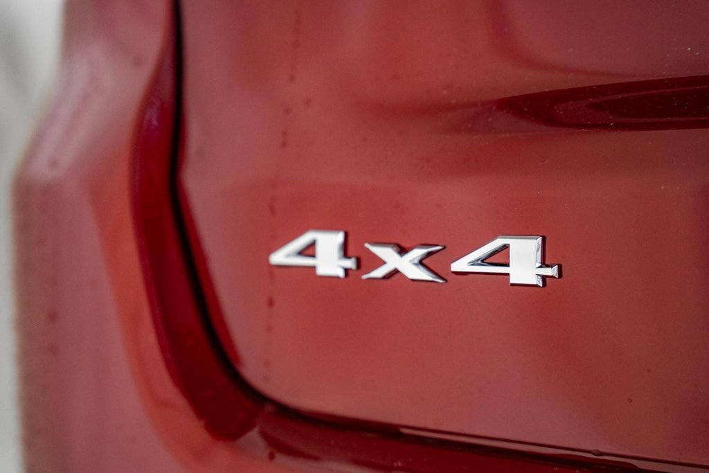 New 2026 Jeep Compass Limited w/ Sun, Sound & Navigation Group image 8