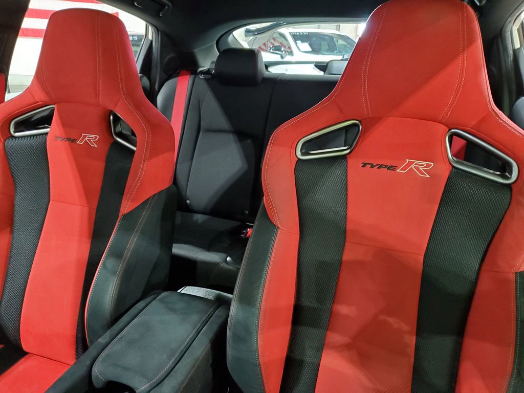 Used 2018 Honda Civic Type R image 38