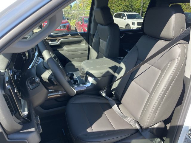 New 2026 Chevrolet Silverado 2500 LT w/ Trail Boss Package AWD/4WD image 11