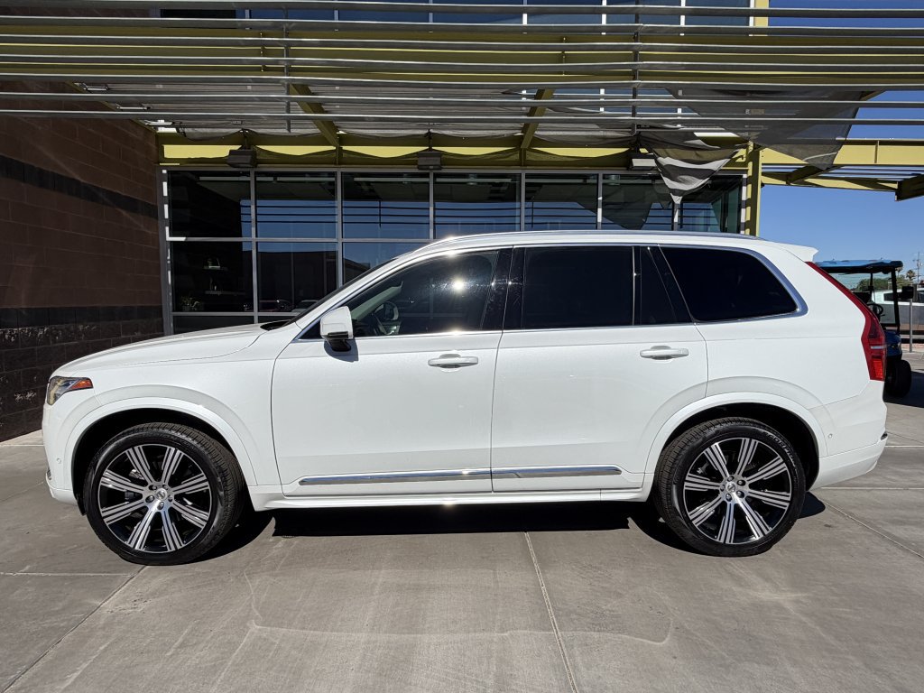 Used 2024 Volvo XC90 B6 Plus w/ Protection Package AWD/4WD image 7