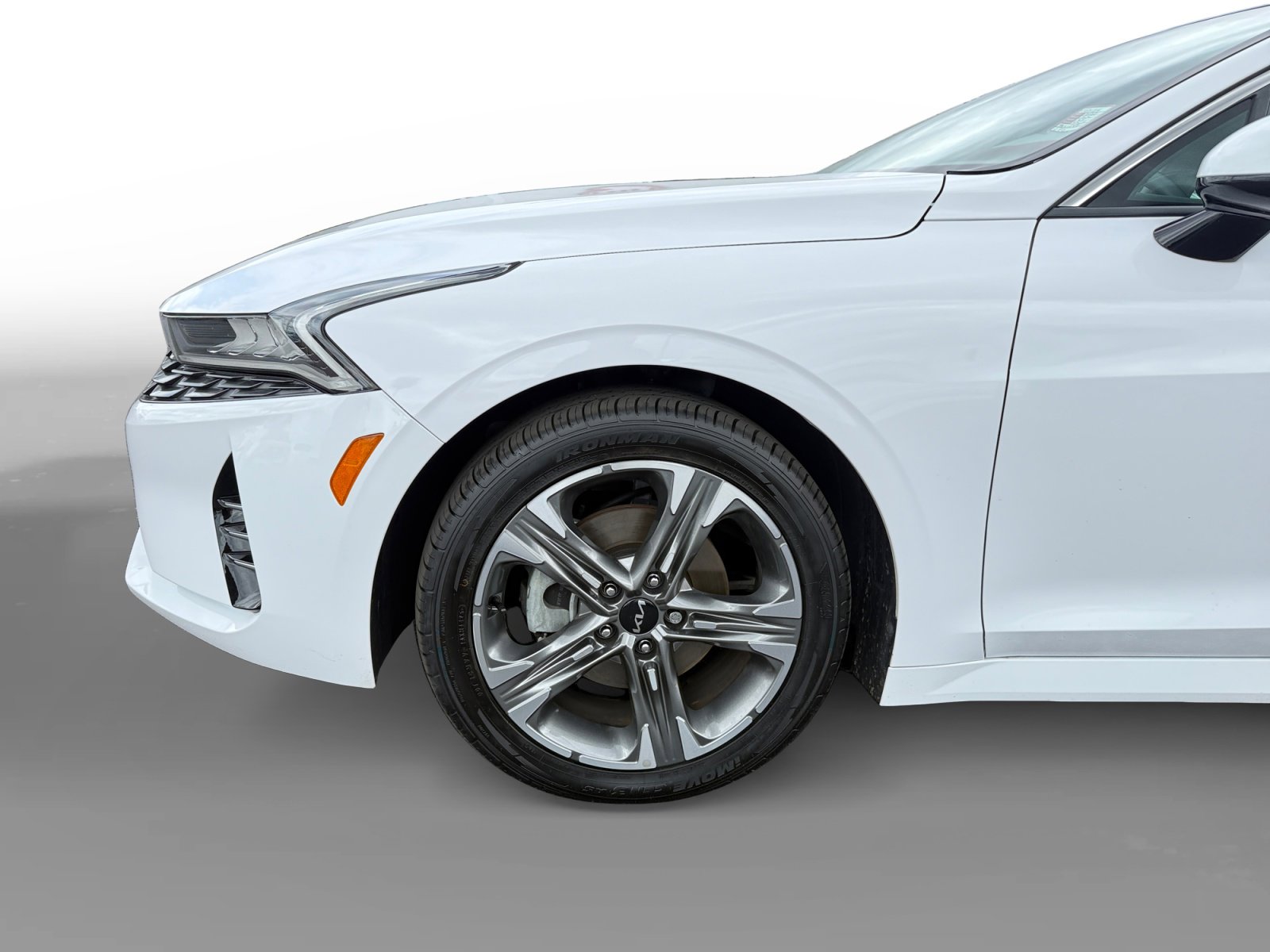 Used 2023 Kia K5 EX FWD image 9