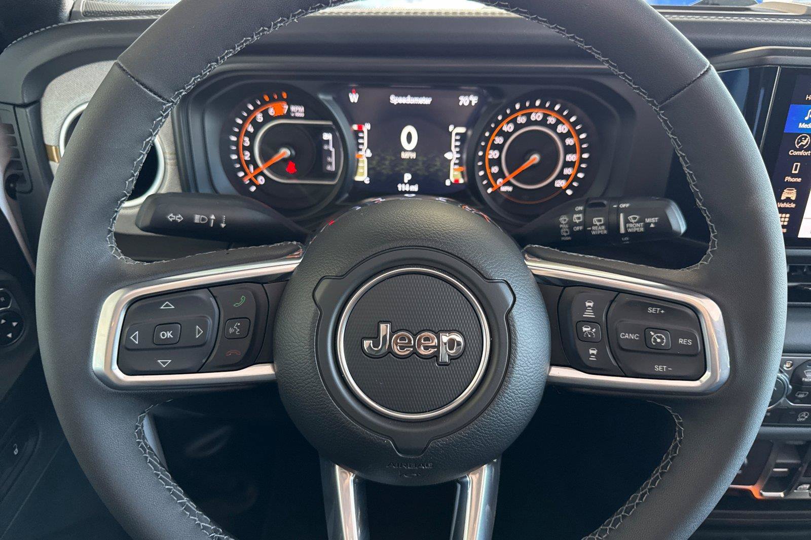 New 2026 Jeep Wrangler Unlimited Sahara AWD/4WD image 23