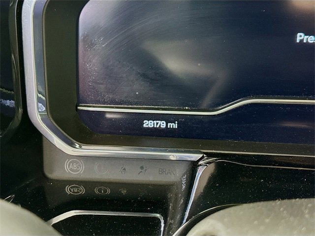 Used 2025 Chevrolet Silverado 1500 LT image 13