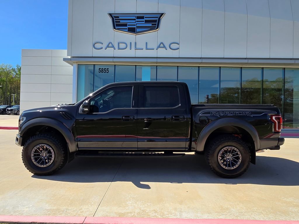 Used 2020 Ford F150 Raptor w/ Equipment Group 802A Luxury AWD/4WD image 2
