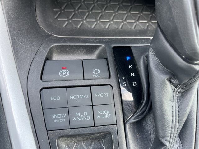 Used 2024 Toyota RAV4 XLE image 23