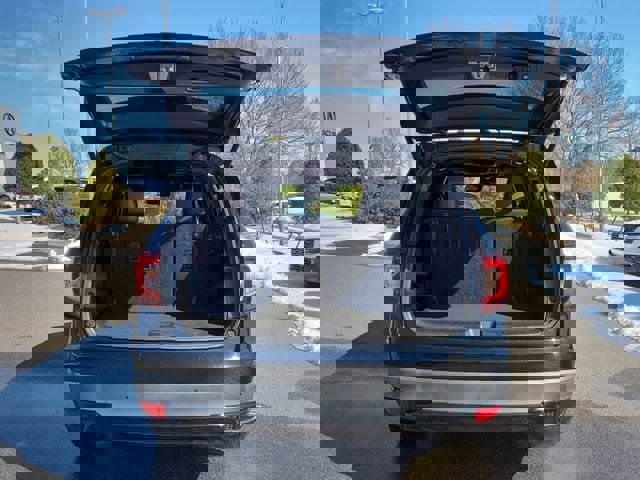 Used 2020 Honda Pilot Black Edition image 16