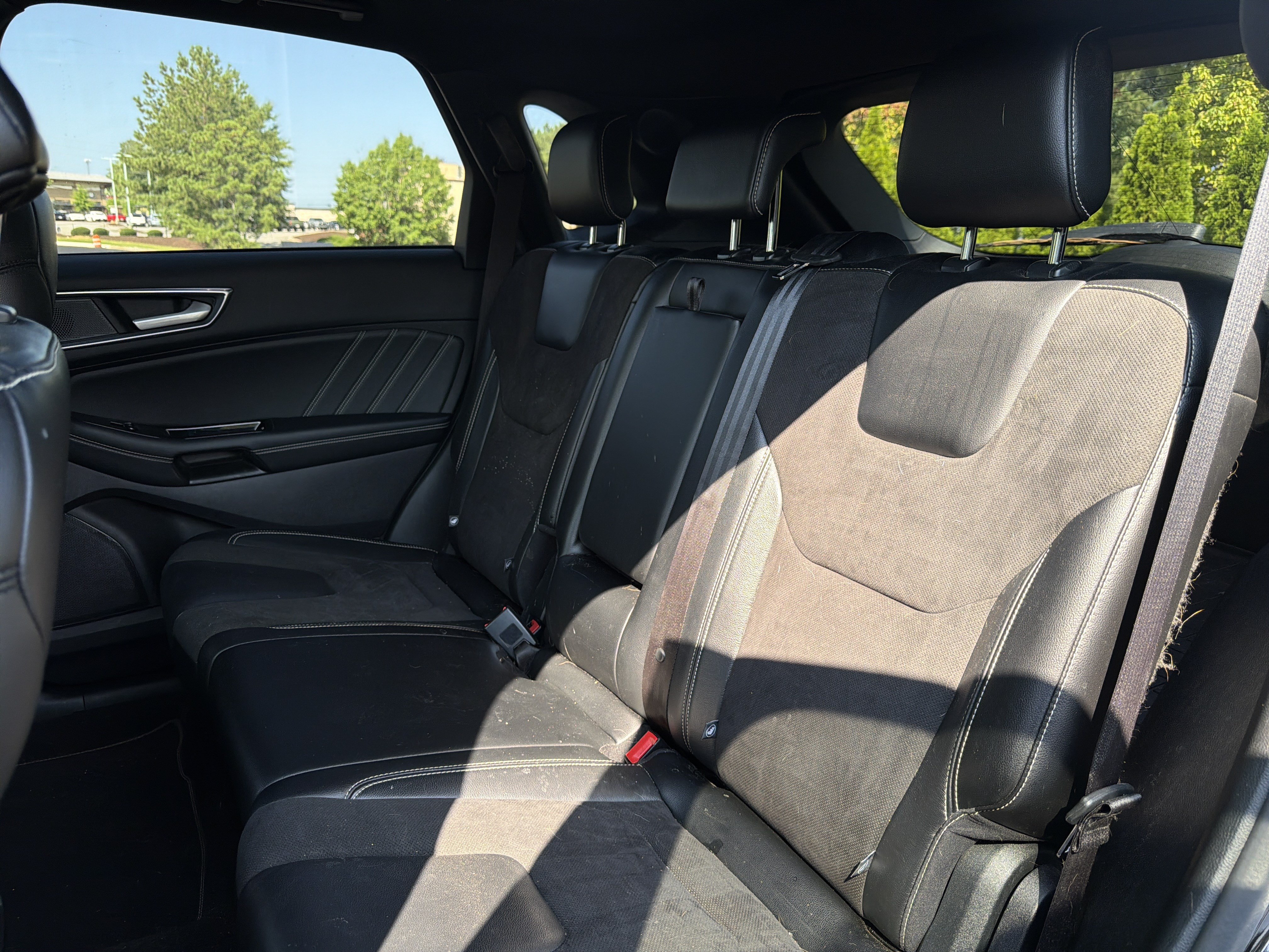 Used 2020 Ford Edge ST w/ Equipment Group 401A AWD/4WD image 9