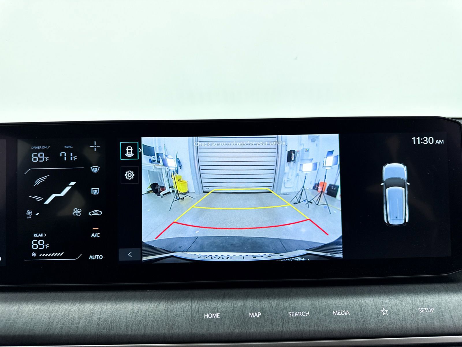 Used 2024 Kia EV9 Wind image 11
