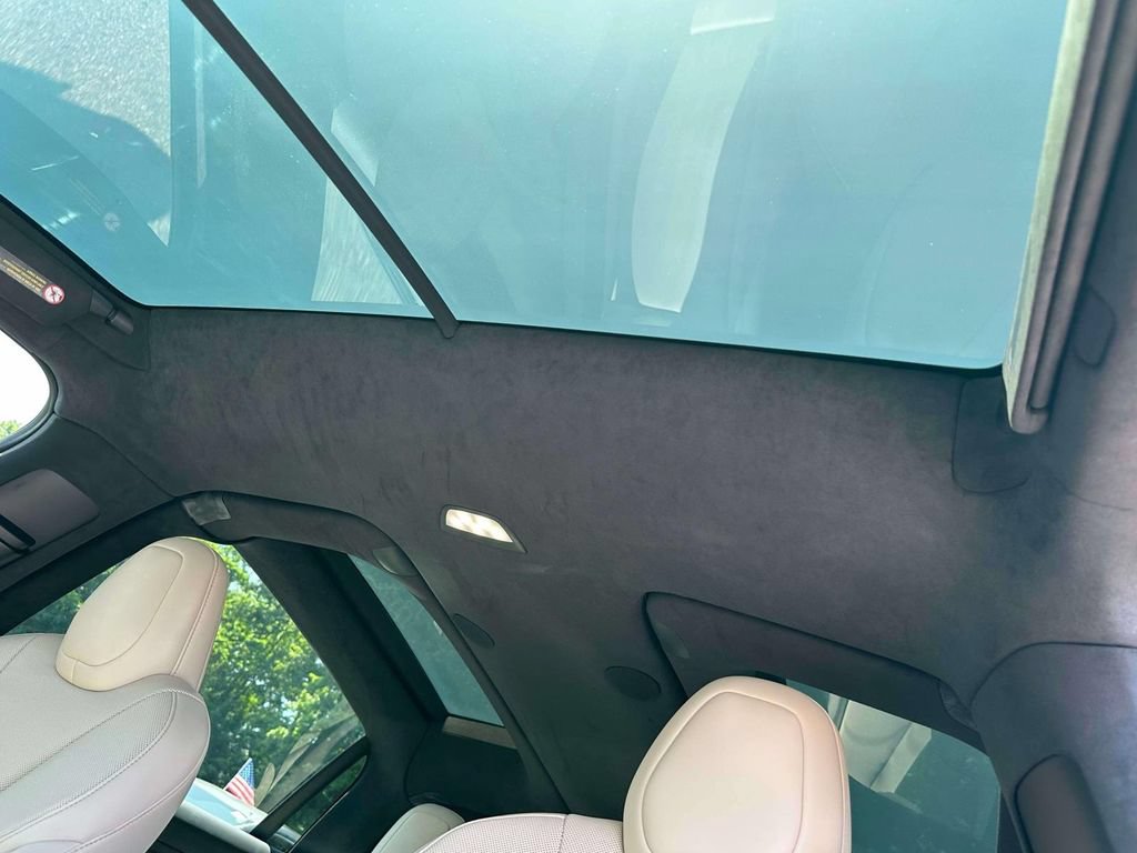 Used 2024 Tesla Model X AWD/4WD image 19